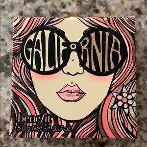 Galifornia Benefit Blush